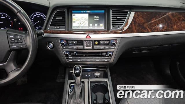 Hyundai Genesis DH Modern, 2016 14