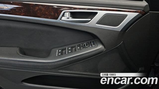 Hyundai Genesis DH Modern, 2016 17