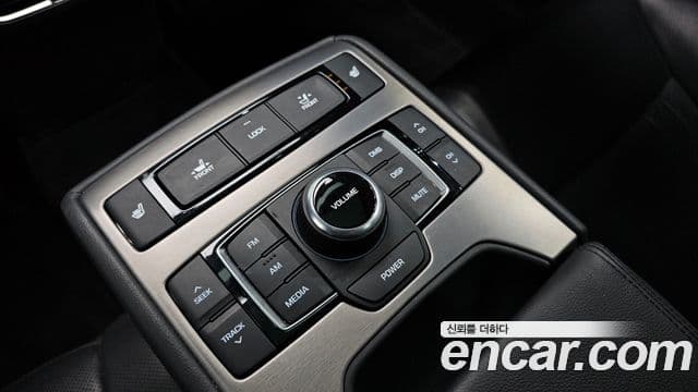 Hyundai Genesis DH Modern, 2016 19