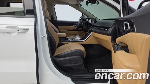 Kia Carnival 4세대 Signature, 2022 11