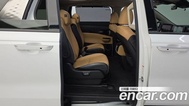 Kia Carnival 4세대 Signature, 2022 12