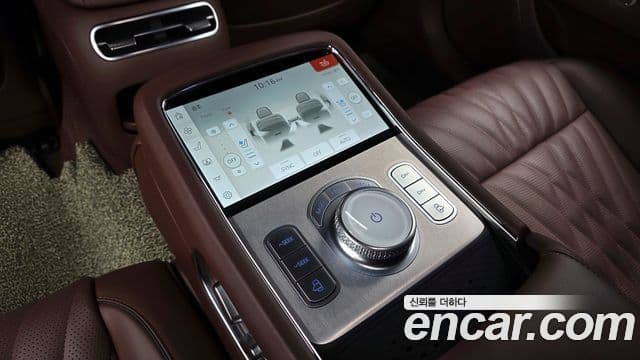 Genesis G90 (RS4) бензин 3.5 турбо e-S/C AWD, 2023 18