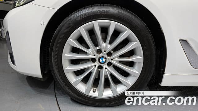 BMW 5시리즈 (G30) Luxury, 2021 все фото