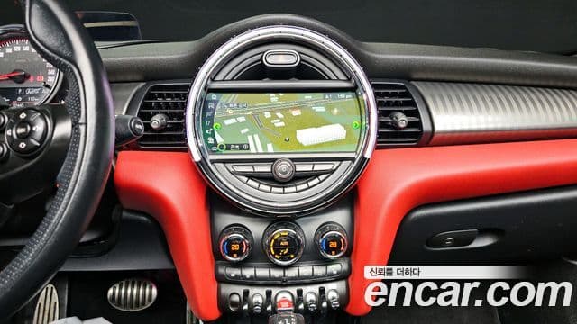 Mini Cooper S кабриолет 3세대, 2019 16