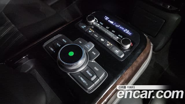 Genesis EQ900 Premium Luxury, 2018 19