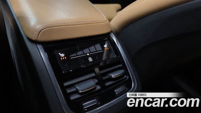 Volvo XC60 2세대 T6 Inscription, 2020 17