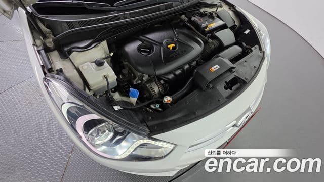 Hyundai i40 살룬 PYL, 2014 6