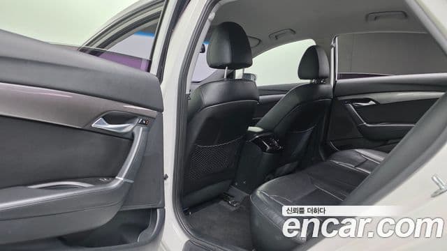 Hyundai i40 살룬 PYL, 2014 17