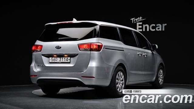 Kia All New Carnival бензин 7인승 экспортная версия, 2017 2