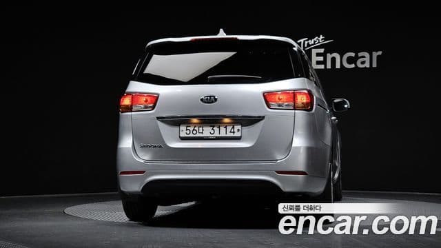 Kia All New Carnival бензин 7인승 экспортная версия, 2017 4