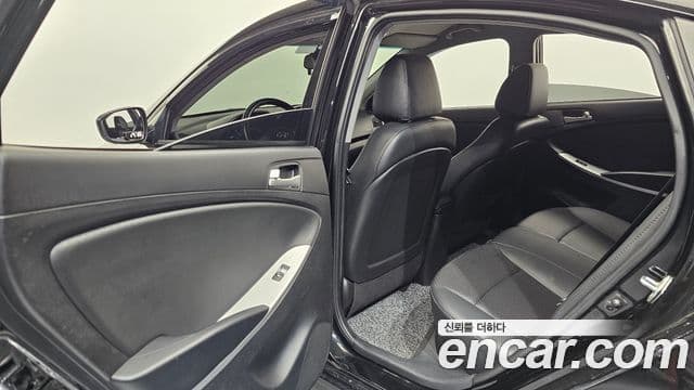 Hyundai Accent(новый кузов / новое поколение) 1.4 VVT Smart, 2014 11