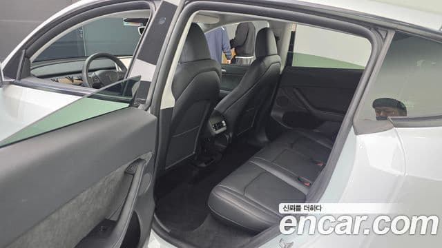 Tesla модель Y, 2024 11