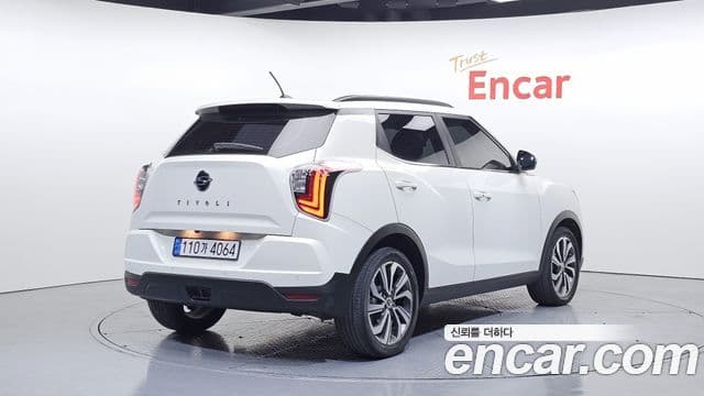 KG모빌리티(SsangYong) Berry New Tivoli V3, 2021 2
