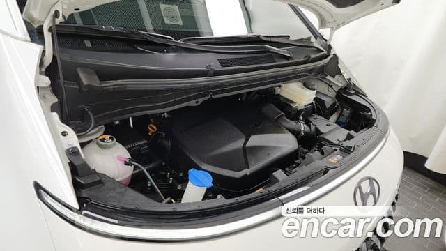 Hyundai Staria лимузин, 2022 6