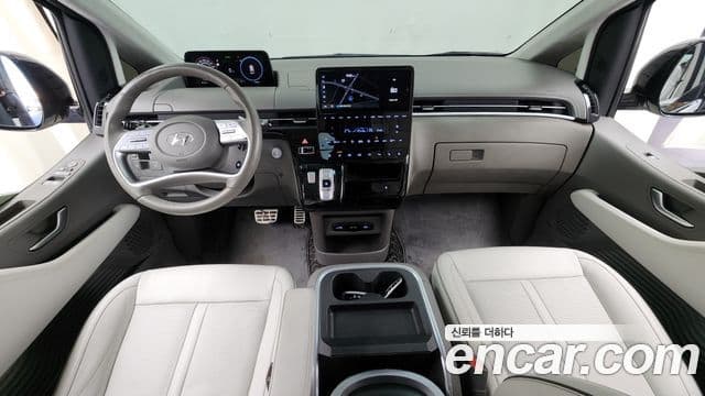 Hyundai Staria лимузин, 2022 7