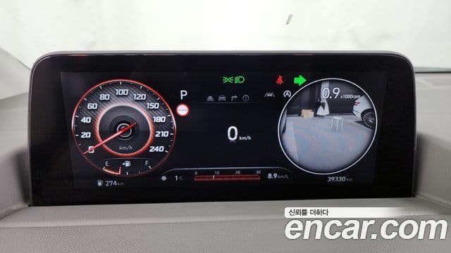 Hyundai Staria лимузин, 2022 8