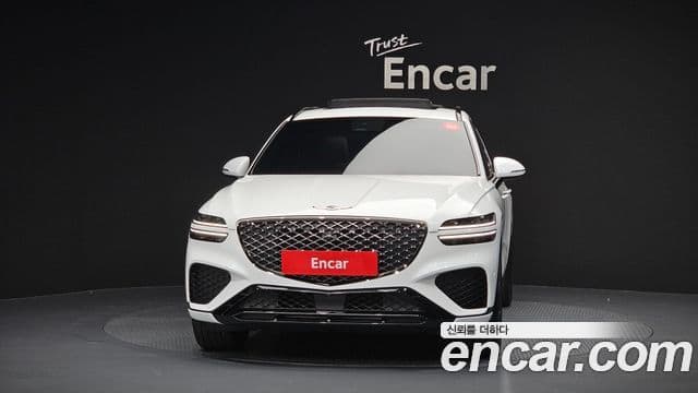 Genesis GV70, 2024 3