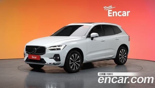 Volvo XC60 2세대 B5 Ultra Bright, 2025 1