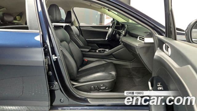 Kia K5 3세대 Prestige, 2021 11