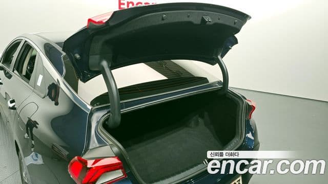 Kia K5 3세대 Prestige, 2021 20