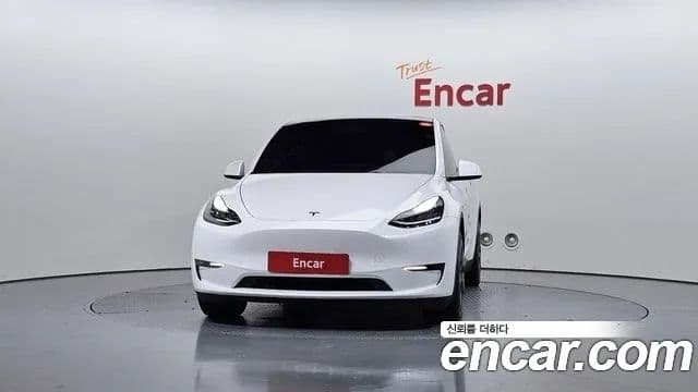 Tesla модель Y Long Range AWD, 2022 3