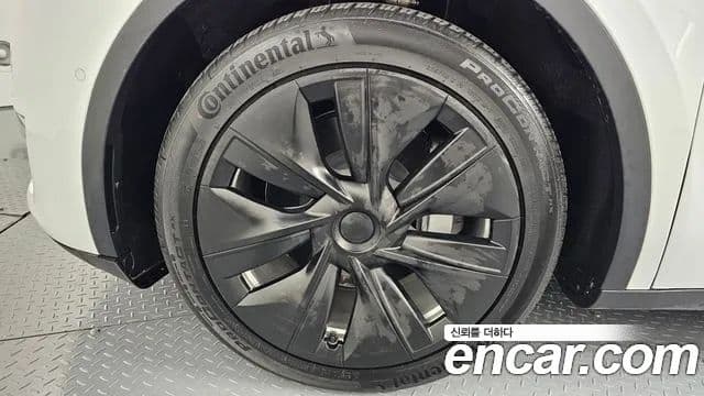 Tesla модель Y Long Range AWD, 2022 все фото