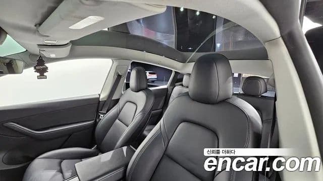 Tesla модель Y Long Range AWD, 2022 19