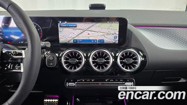 Mercedes-Benz GLA-класс H247 GLA250 4MATIC, 2026 14