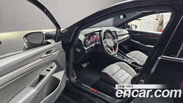 Volkswagen Гольф 8세대 2.0 GTI, 2023 10