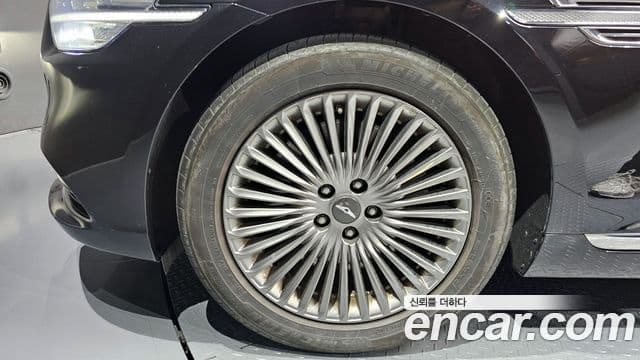 Genesis G90 Luxury, 2021 все фото