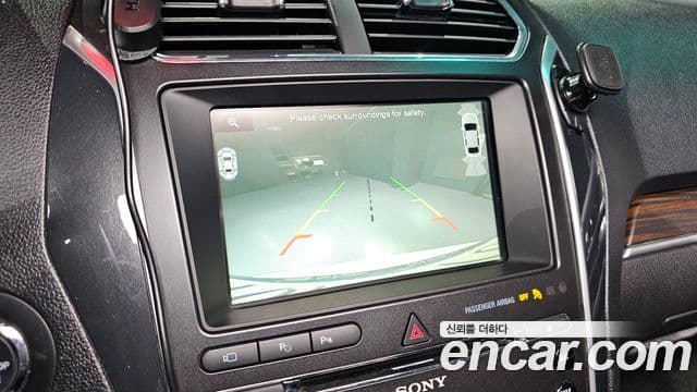 Ford Explorer 5세대, 2016 15