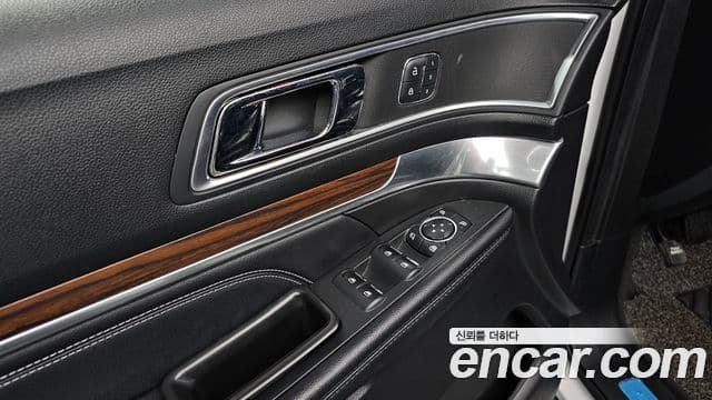 Ford Explorer 5세대, 2016 17