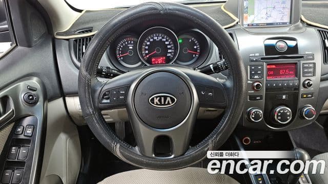 Kia Forte 1.6 CVVT SLi, 2010 13