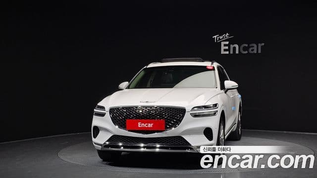 Genesis GV70, 2021 3