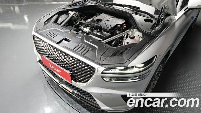 Genesis GV70, 2021 6