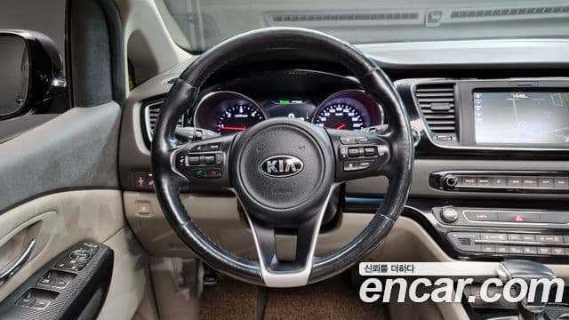 Kia All New Carnival Prestige, 2018 13
