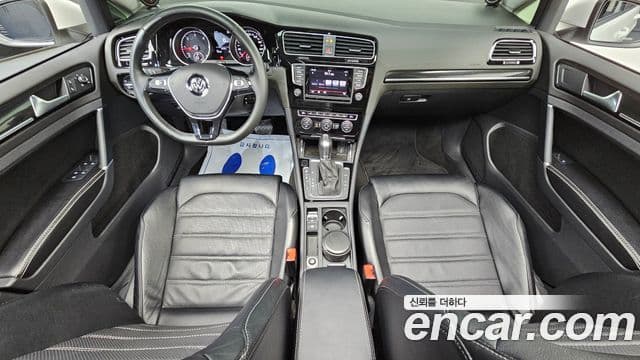 Volkswagen Гольф 7세대, 2015 7