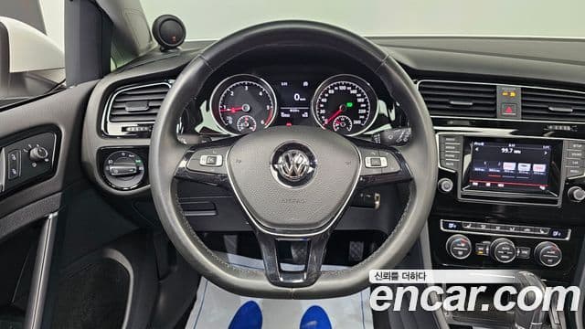 Volkswagen Гольф 7세대, 2015 15