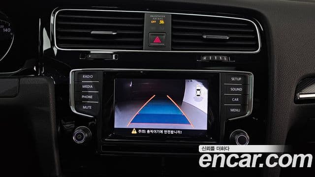 Volkswagen Гольф 7세대, 2015 17