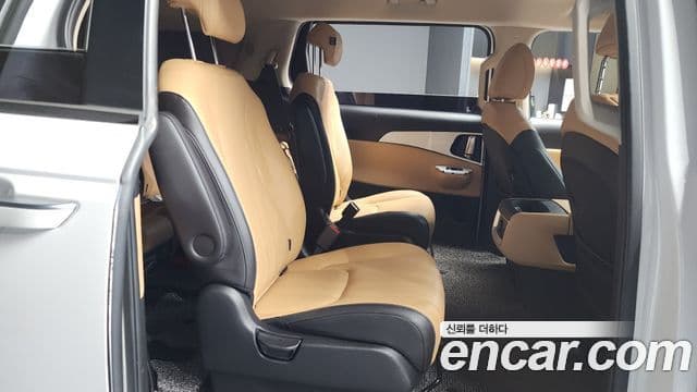 Kia Carnival 4세대 Prestige, 2021 12