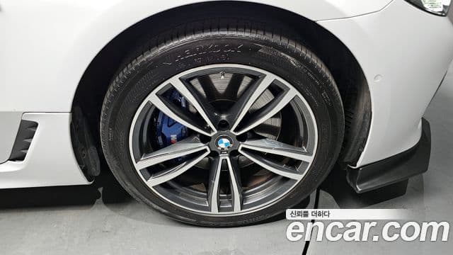 BMW 6시리즈 GT (G32) 620d M Sport, 2022 все фото