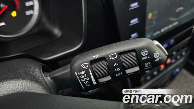 KG모빌리티(SsangYong) The / новый New Tivoli V3, 2024 15