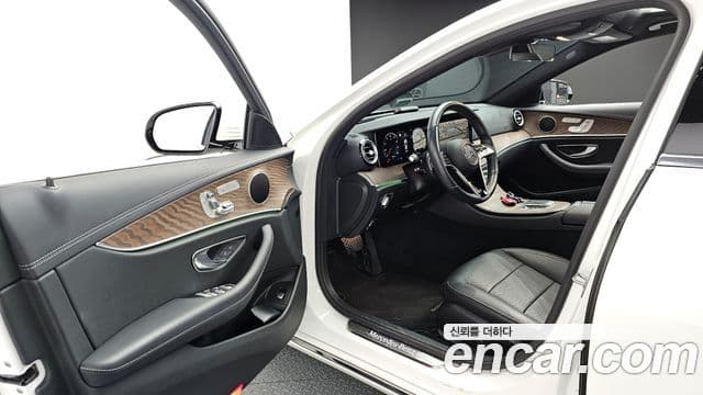 Mercedes-Benz E-класс W213 Exclusive, 2022 10