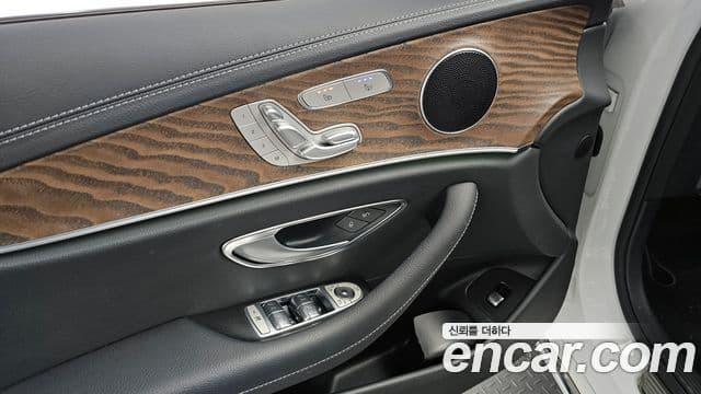 Mercedes-Benz E-класс W213 Exclusive, 2022 17