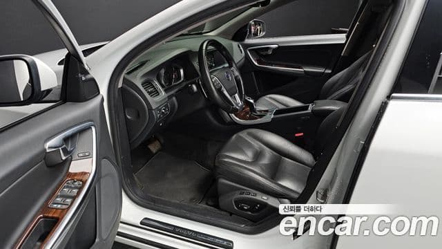 Volvo S60 2세대, 2017 11