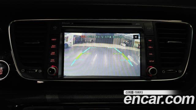 Kia All New Carnival Prestige, 2015 15