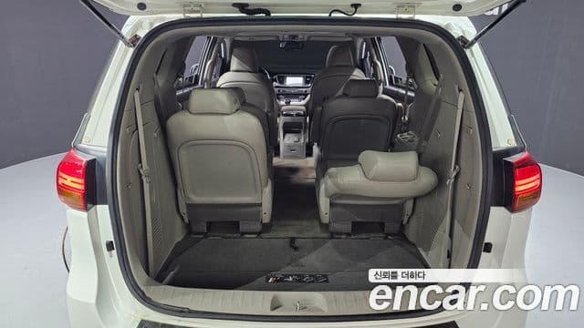 Kia All New Carnival Prestige, 2015 20