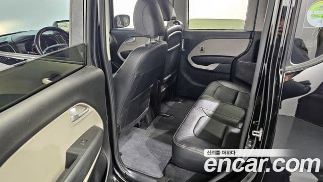 Kia Ray Luxury, 2014 11