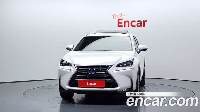 Lexus NX300h Supreme, 2015 3