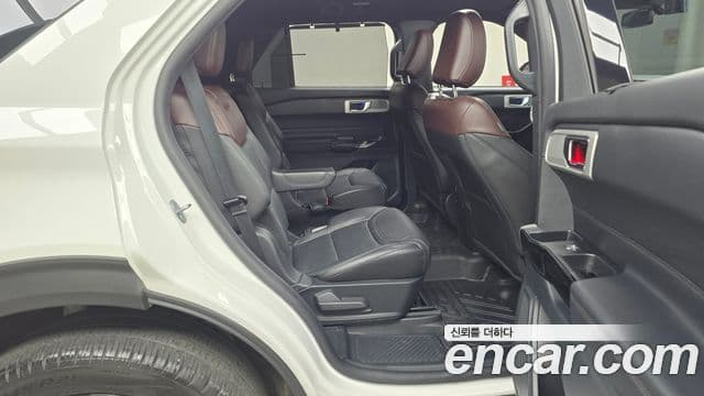 Ford Explorer 6세대 3.0 Platinum 4WD, 2022 12